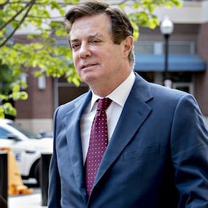 180608-Woodruff--Mueller-Indicts-Manafort-hero_vlhsoe