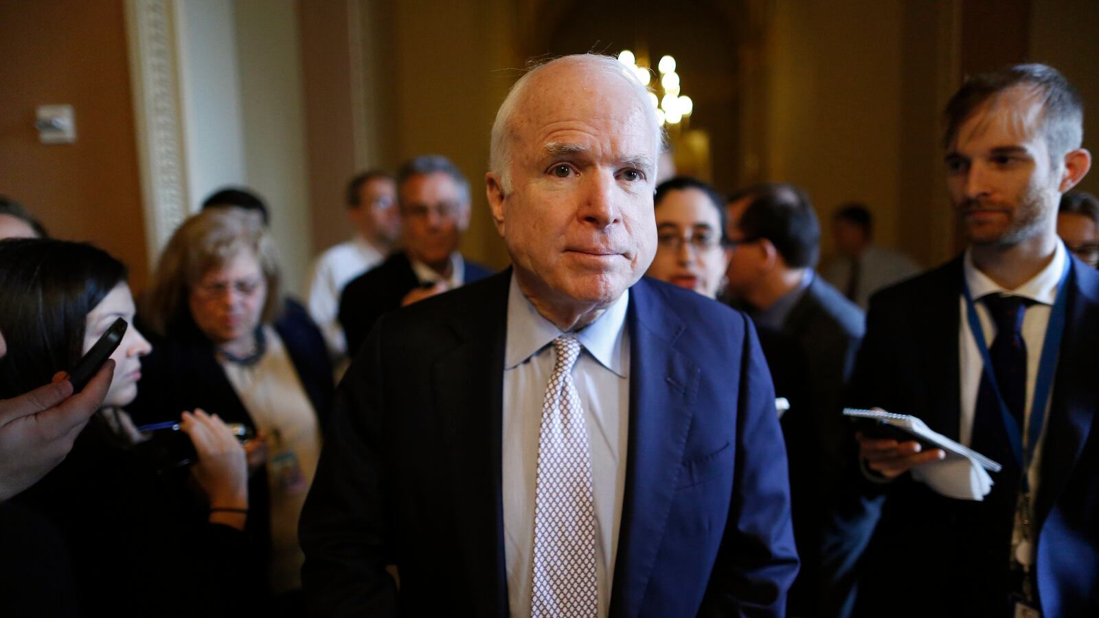 cheats/2016/10/12/25-of-top-gop-won-t-endorse-trump/161012-john-mccain-gop-trump-backers-cheat_m1t2eh