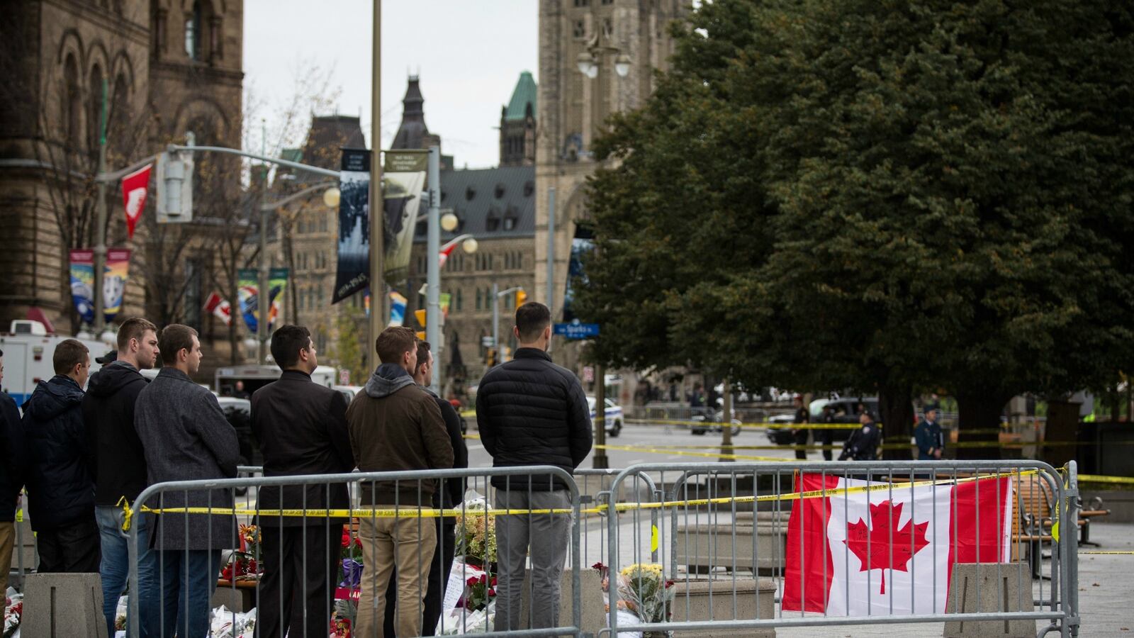 cheats/2014/10/23/police-ottawa-gunman-was-radicalized/141023-ottawa-radicalized-cheat_bye4aj