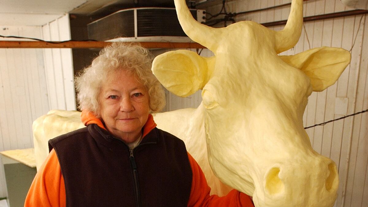 cheats/2011/06/27/norma-lyon-butter-cow-lady-dies/butter-cow-lady-dead-110627_zfhjwn