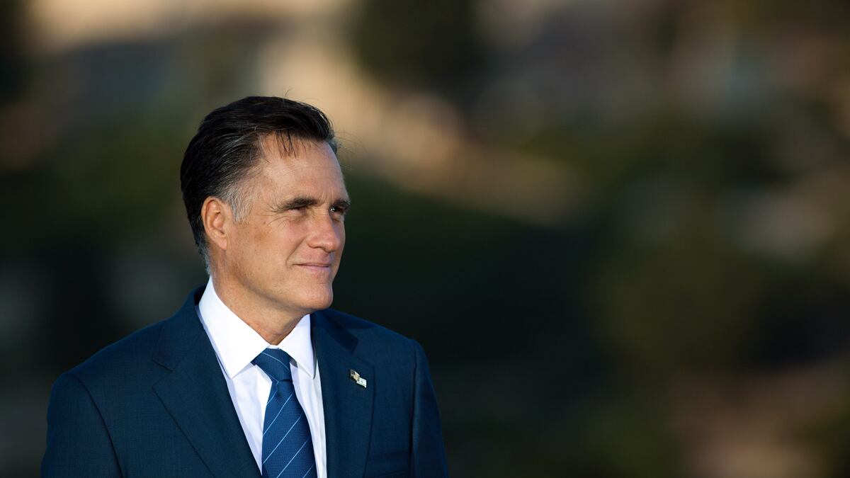 articles/2012/08/02/michael-tomasky-on-mitt-romney-s-na-ve-evasion-strategy/mitt-romney-unexamined-tomasky_eyll8a