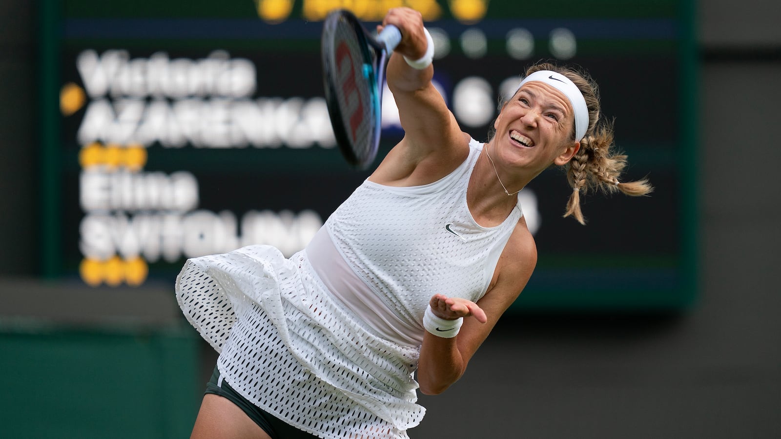 Victoria Azarenka was booed off the Wimbledon court after her match against Elina Svitolina in London.