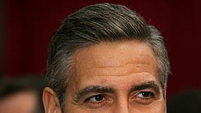cheats/2008/12/16/clooney-hanks-oppose-actors-strike/clooney_tew7yi