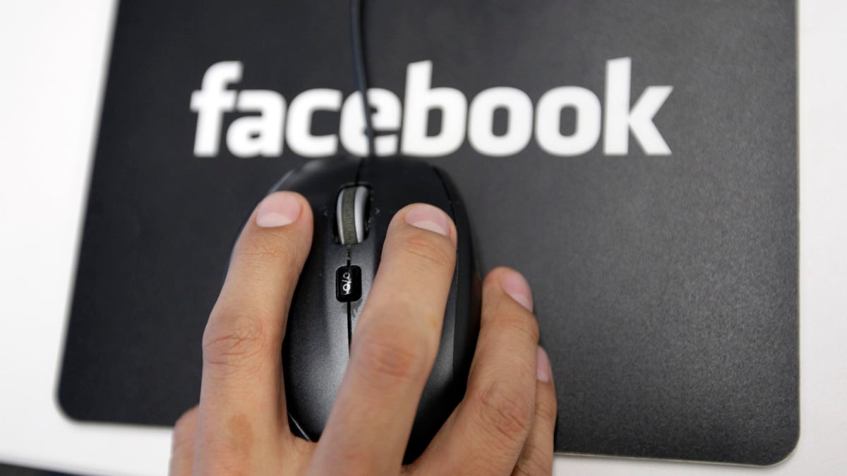 cheats/2011/12/14/facebook-launches-anti-suicide-tool/facebook-suicide-prevention-tool-cheat_h08mjg