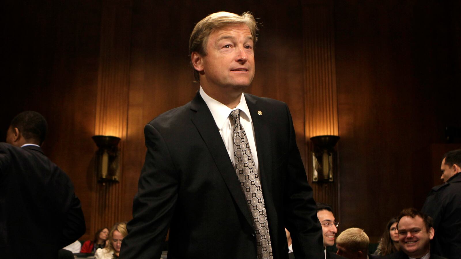 170625-america-first-bullies-senator-cheat_dtyafr