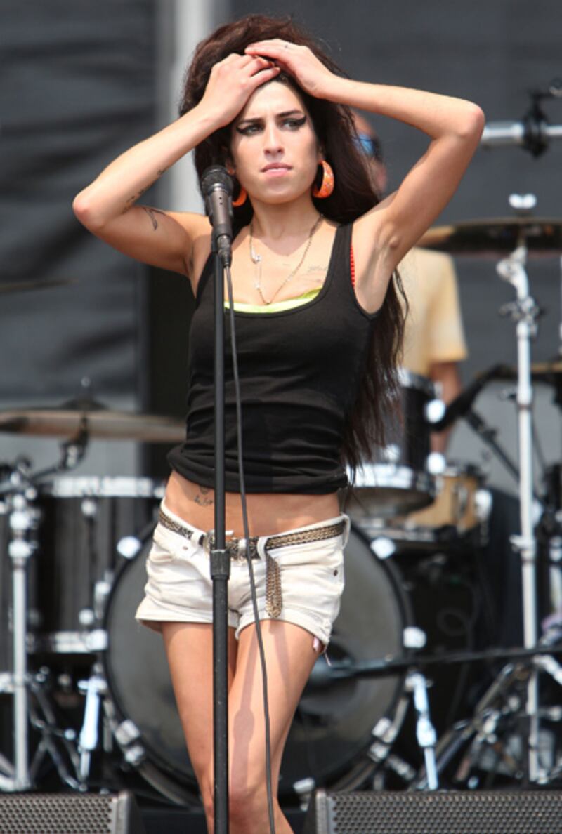 galleries/2011/07/25/amy-winehouse-fashion/amy-winehouse-8_pktuig