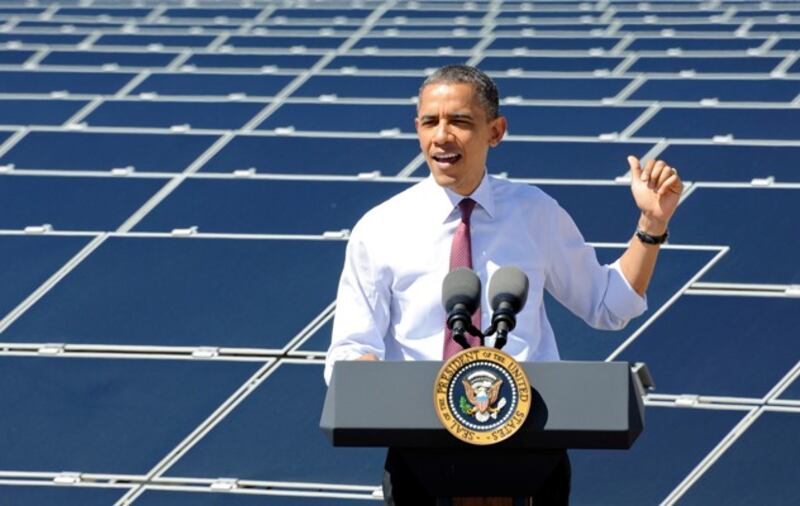 articles/2012/03/21/as-republicans-attack-obama-tries-to-maintain-high-ground-on-energy/obama-panels_wrvrem