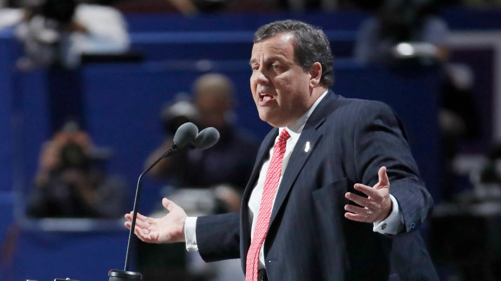 cheats/2016/10/13/christie-under-criminal-investigation/161013-chris-christie-bridgegate-cheat_yvhg7k