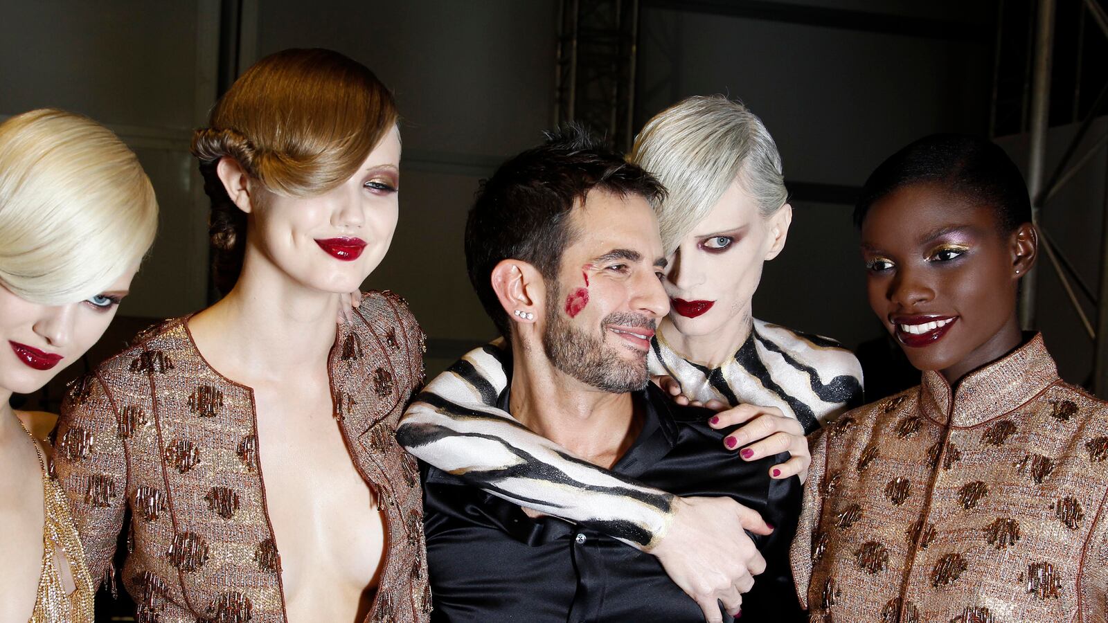 articles/2014/02/07/sophie-dahl-s-new-blog-more-changes-for-marc-jacobs/131126-marc-jacobs-thankful_jeo1su