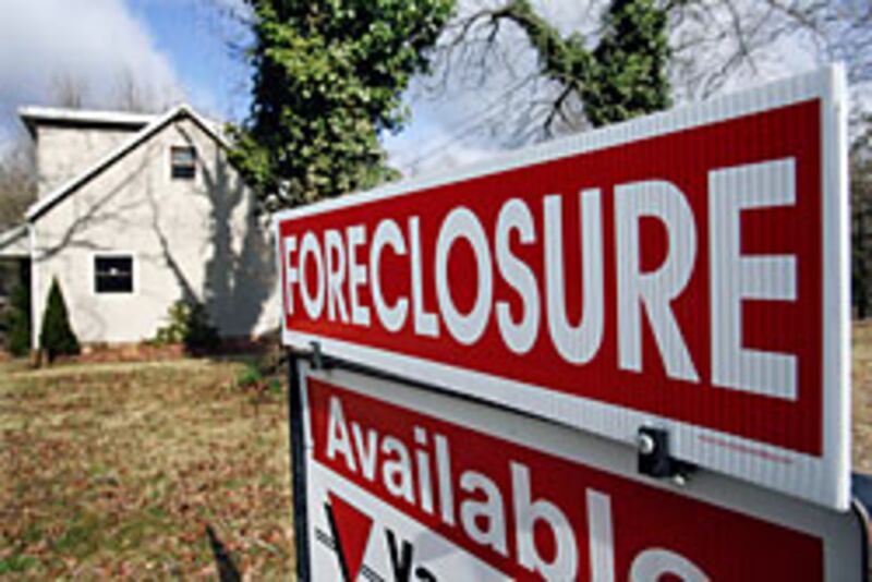 articles/2008/11/26/new-yorks-impending-real-estate-doom/satow-foreclosure_5743_qzctml
