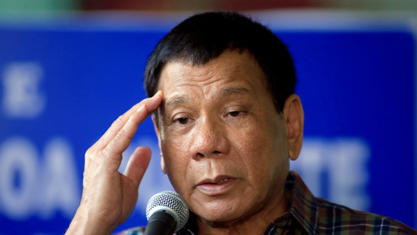 170611-duterte-us-cheat_qlmtwx