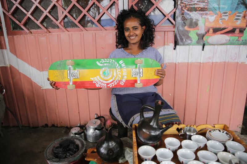 galleries/2015/06/06/the-skate-punks-of-ethiopia-photos/150605-ethiopia-skate11_qq6ahx