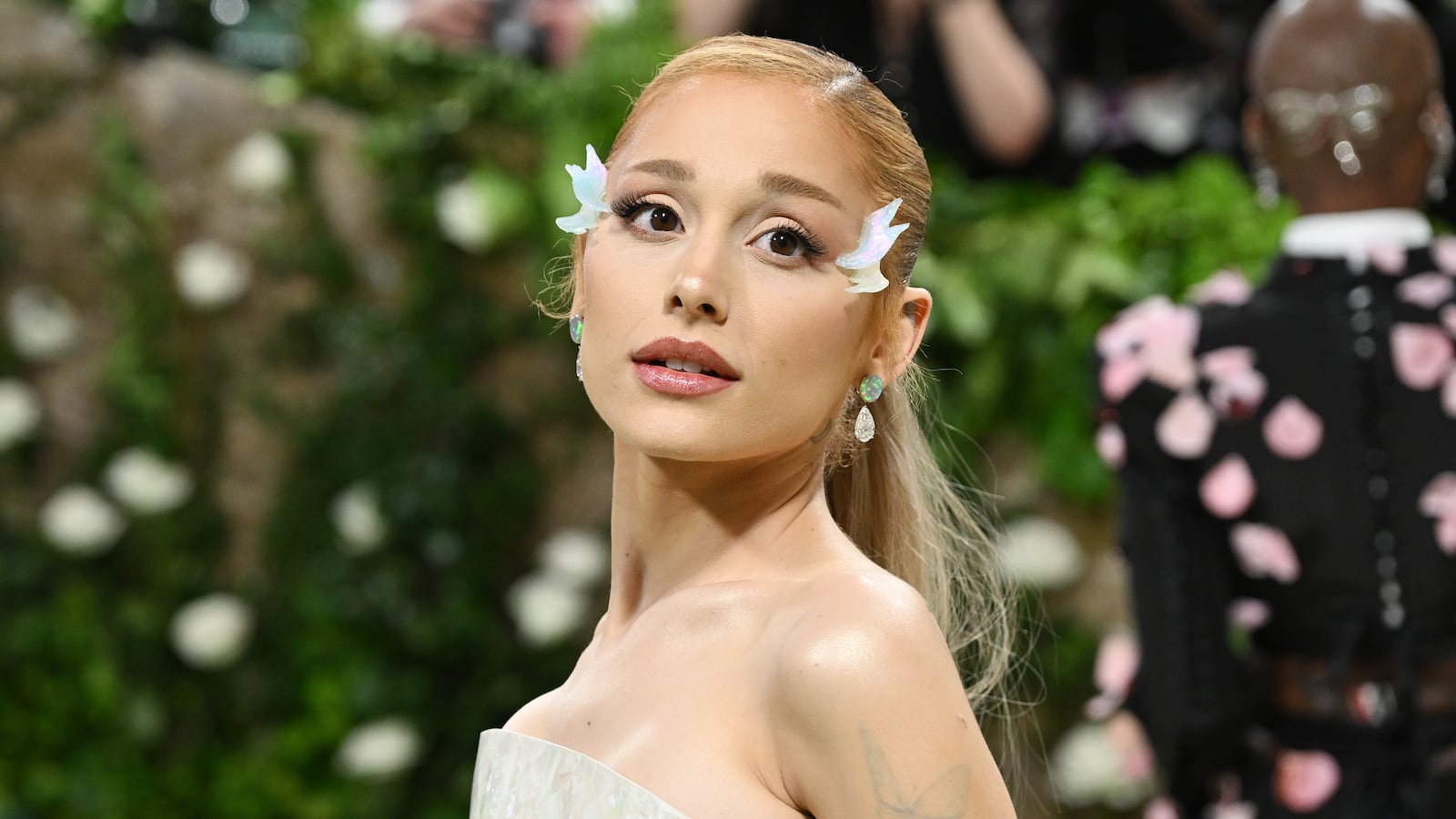 Ariana Grande at the 2024 Met Gala: "Sleeping Beauties: Reawakening Fashion" held at The Metropolitan Museum of Art on May 6, 2024 in New York City.