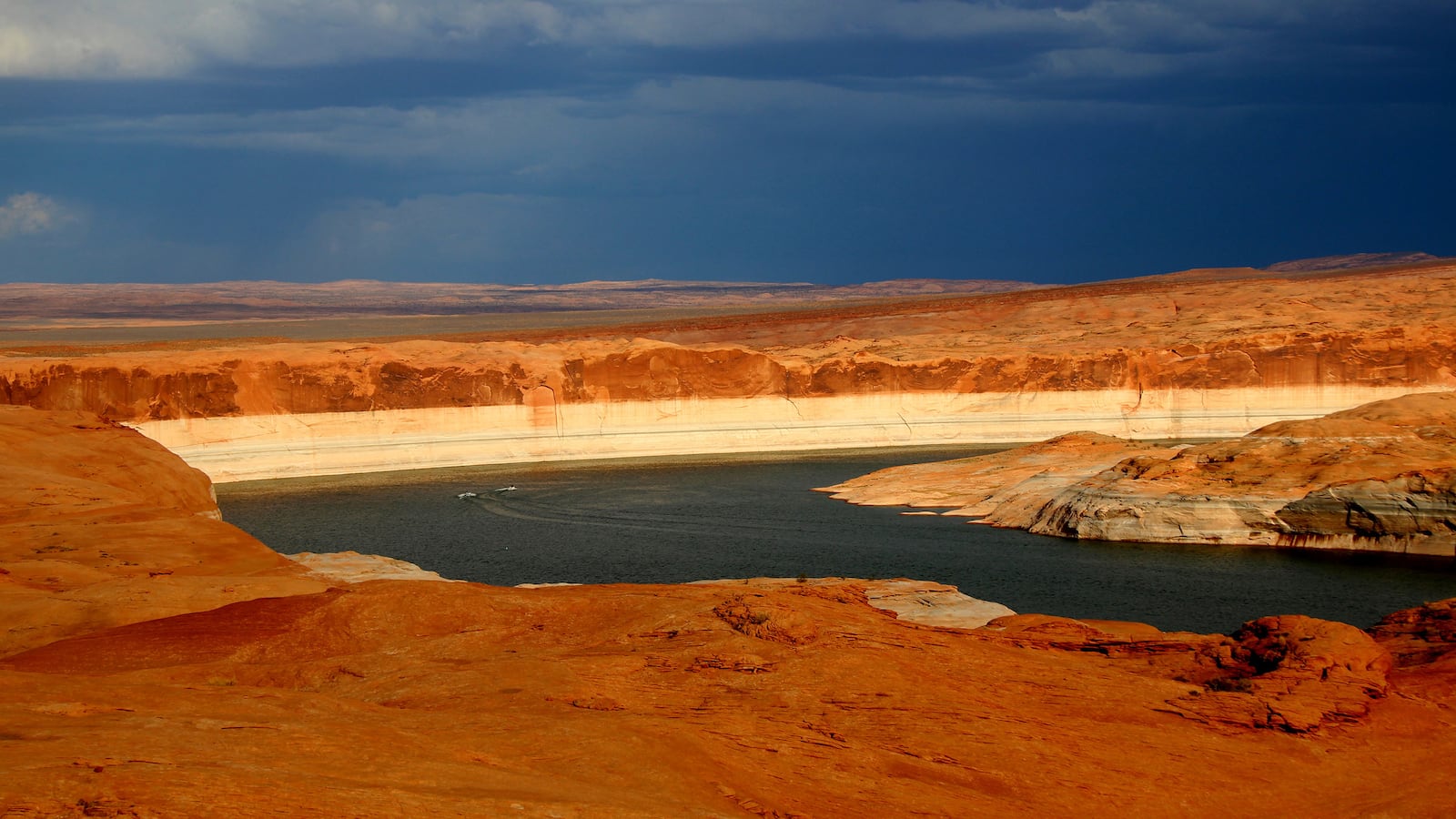 220721-apocalypse-hero_oks6bd