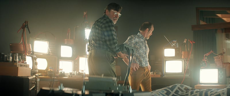 Alfred Molina as Sam, Denis O'Hare as Wally