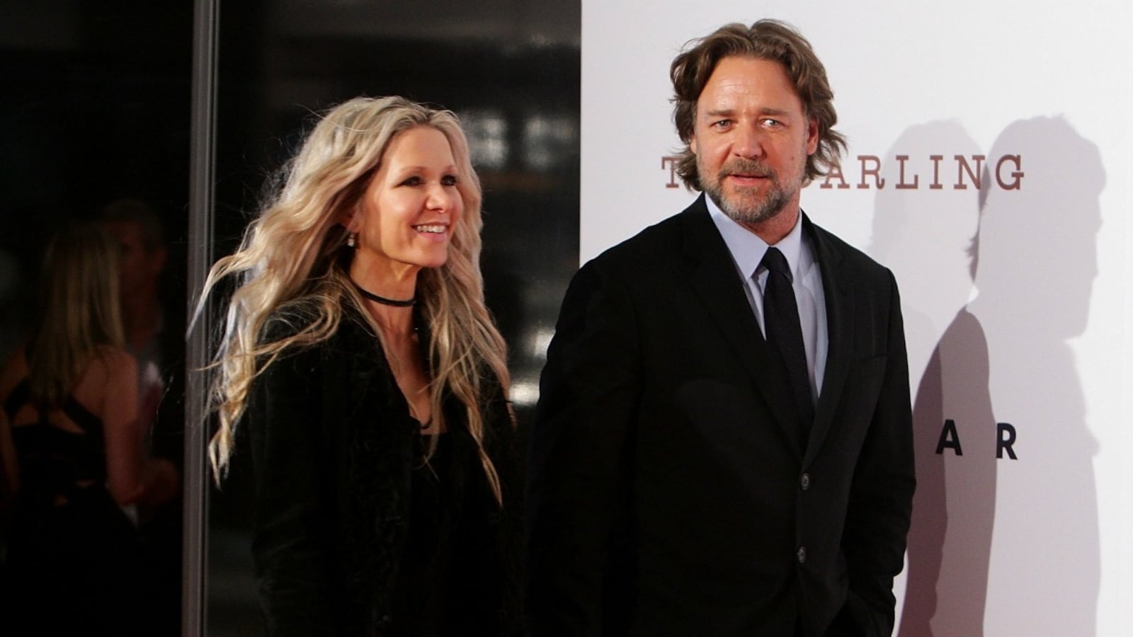 cheats/2012/10/14/russell-crowe-and-wife-split/russell-break-up-cheat_zgaafz