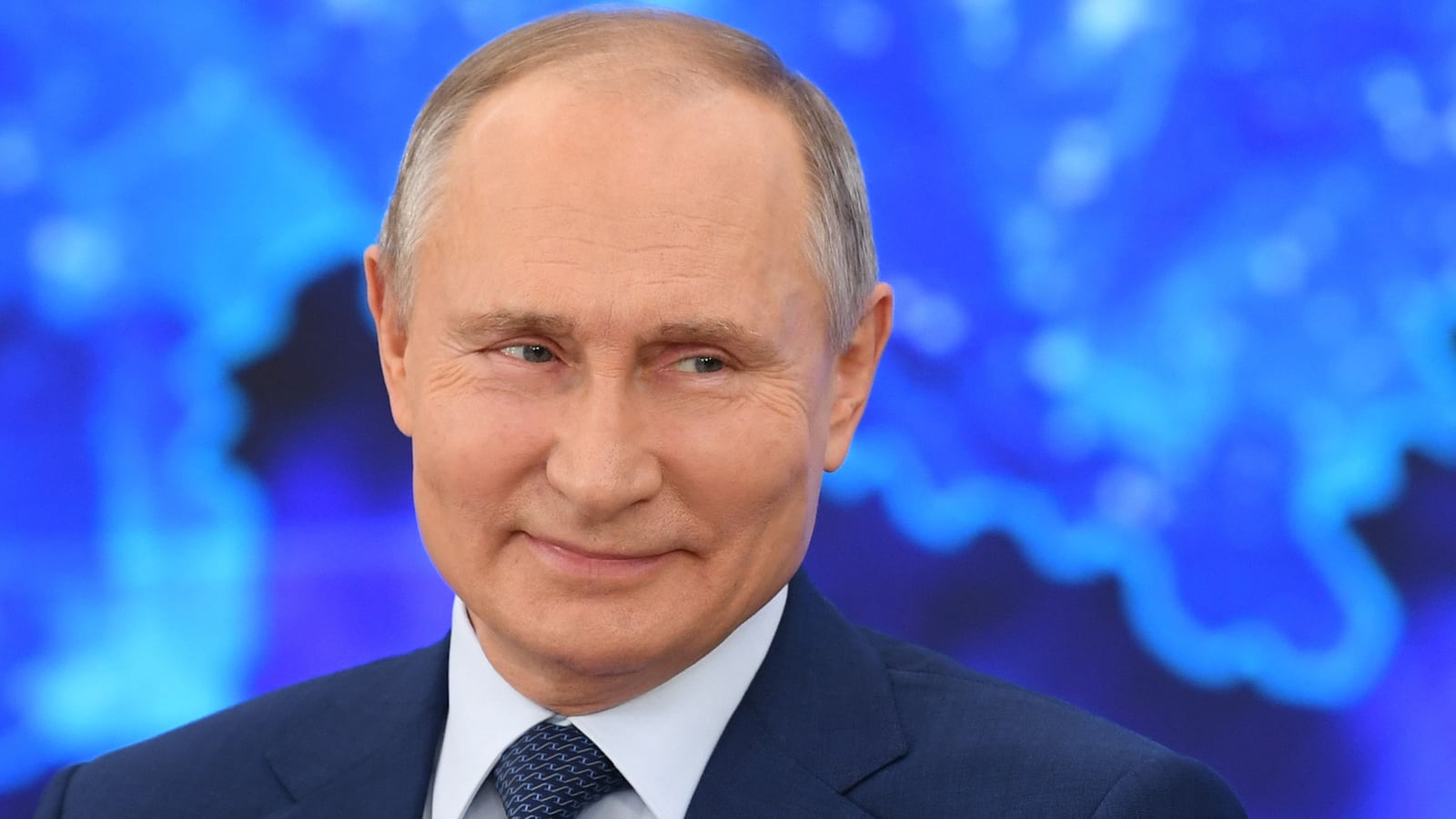 210107-davis-russian-media-tease_b4kf1o