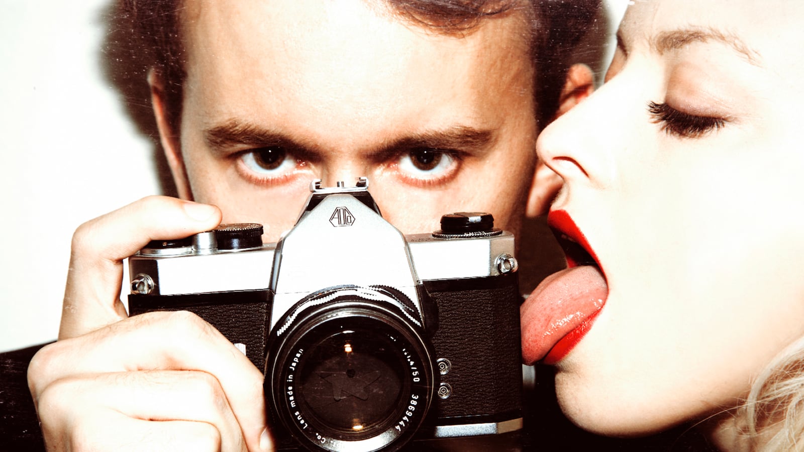 galleries/2013/11/06/celebrity-photographer-tyler-shields-exposes-the-dirty-side-of-glamour-photos/tyler-shields-shields-tease_kxhbag