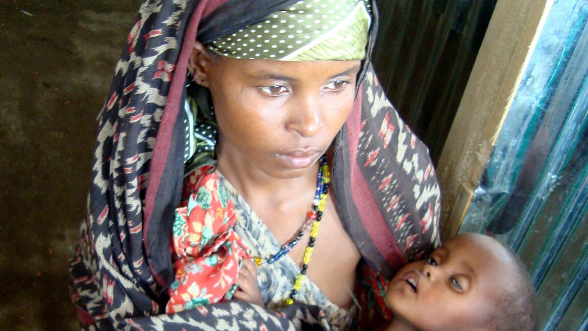 cheats/2011/07/20/u-n-declares-famine-in-somalia/somalia-drought-famine-cheat_gc4dql