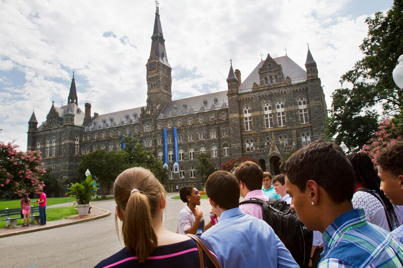 articles/2013/07/11/the-real-college-crisis-isn-t-about-student-loan-rates/130711-college-costs-murphy-tease_tcdevt