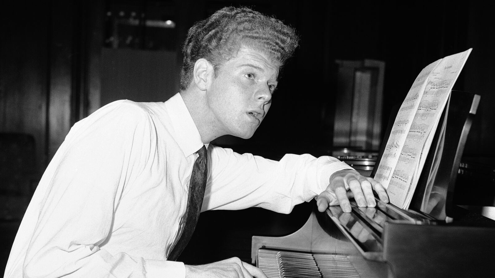 cheats/2013/02/27/famed-pianist-van-cliburn-dies/130227-van-cliburn-obit-cheat_xh2t38