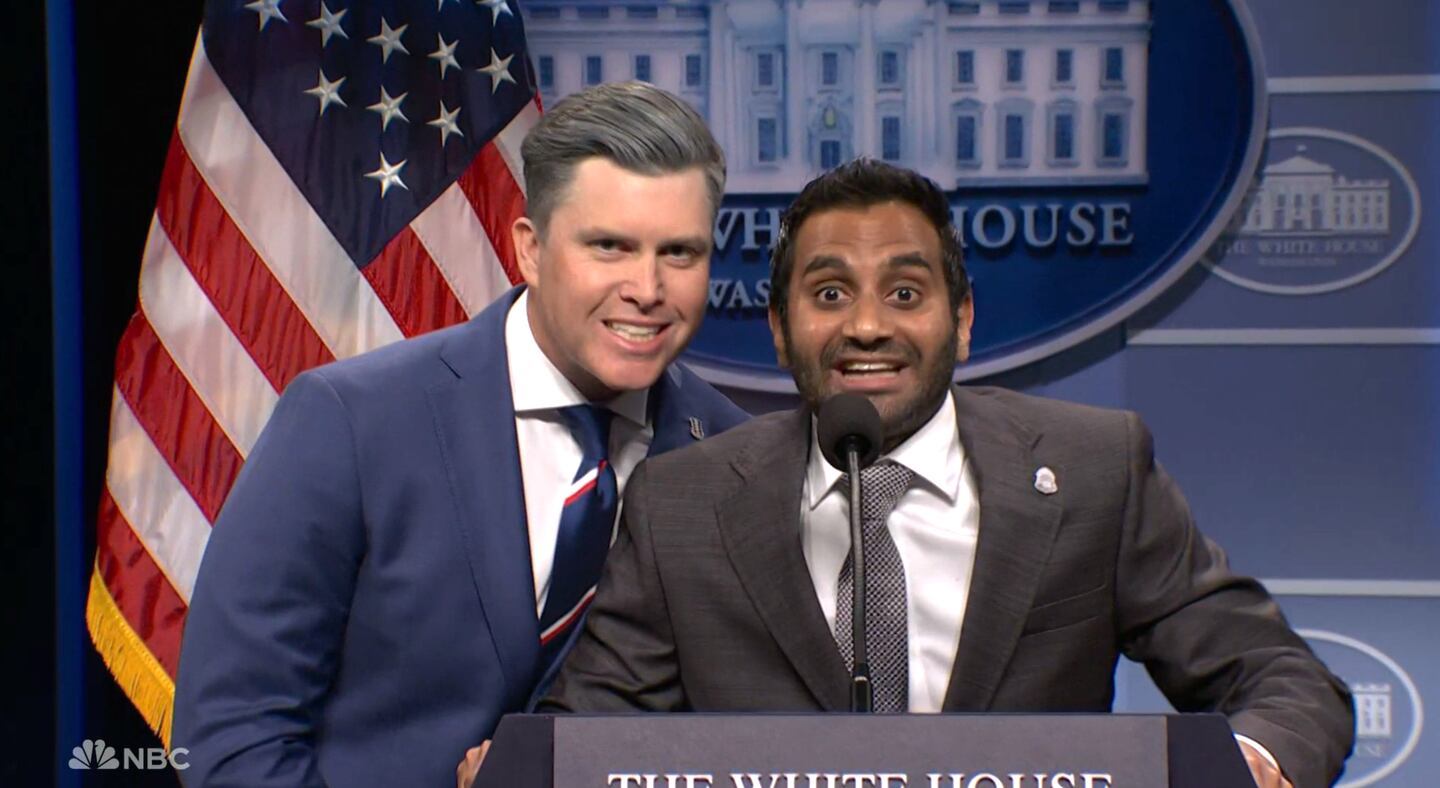 Aziz Ansari Debuts as Kash Patel on SNL, Jabs at FBI Director’s Competence and Drinking Rumors — image 5