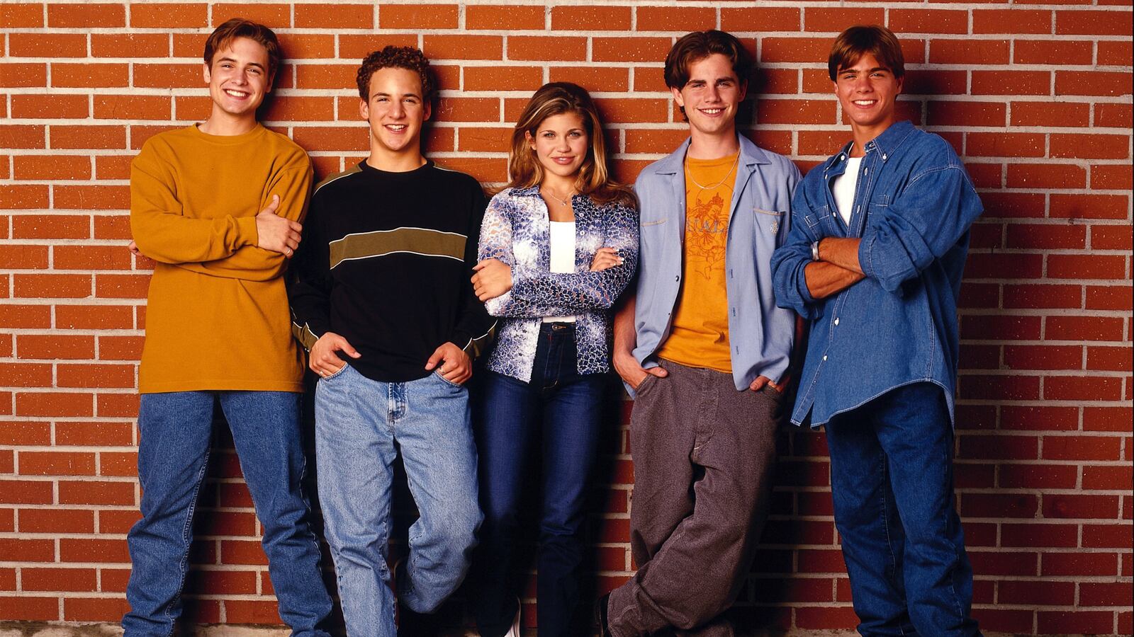 articles/2012/11/07/boy-meets-world-spinoff-is-blaspehmy-tgif-is-long-dead/boy-meets-world-kumar-tease_aqjirj