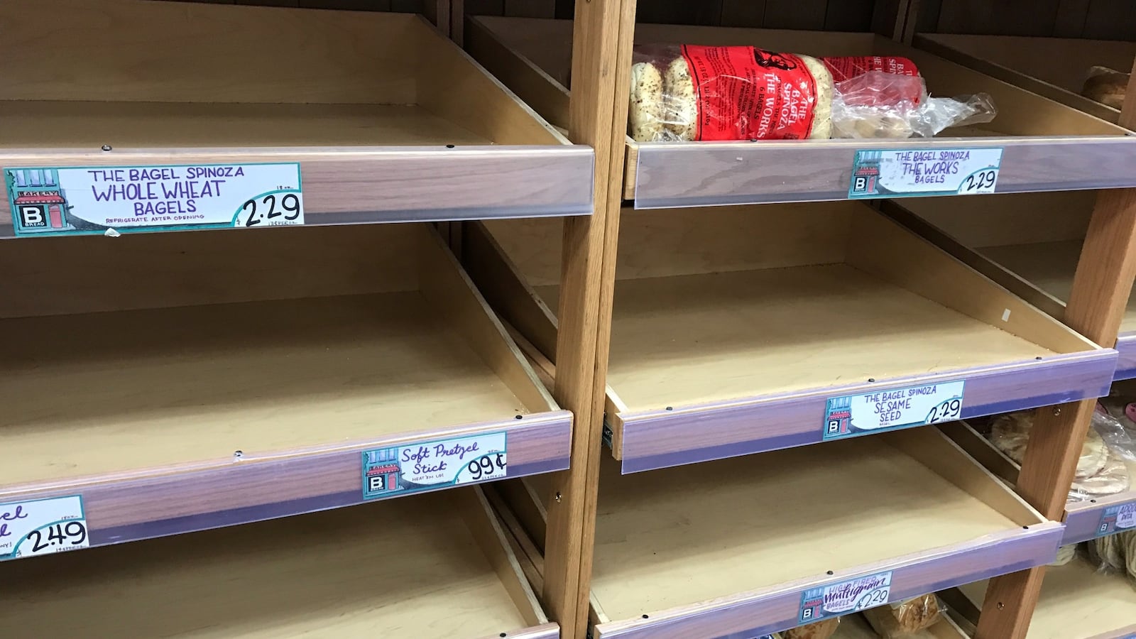 cheats/2017/03/14/winter-storm-batters-the-northeast/170314-winter-storm-northeast_t3wlb9