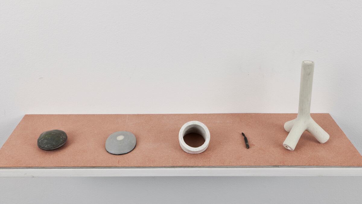 articles/2012/02/06/matt-hoyt-sculptures-at-bureau-gallery-in-new-york/hoyt-group-28-daily-pic_cj1pfy