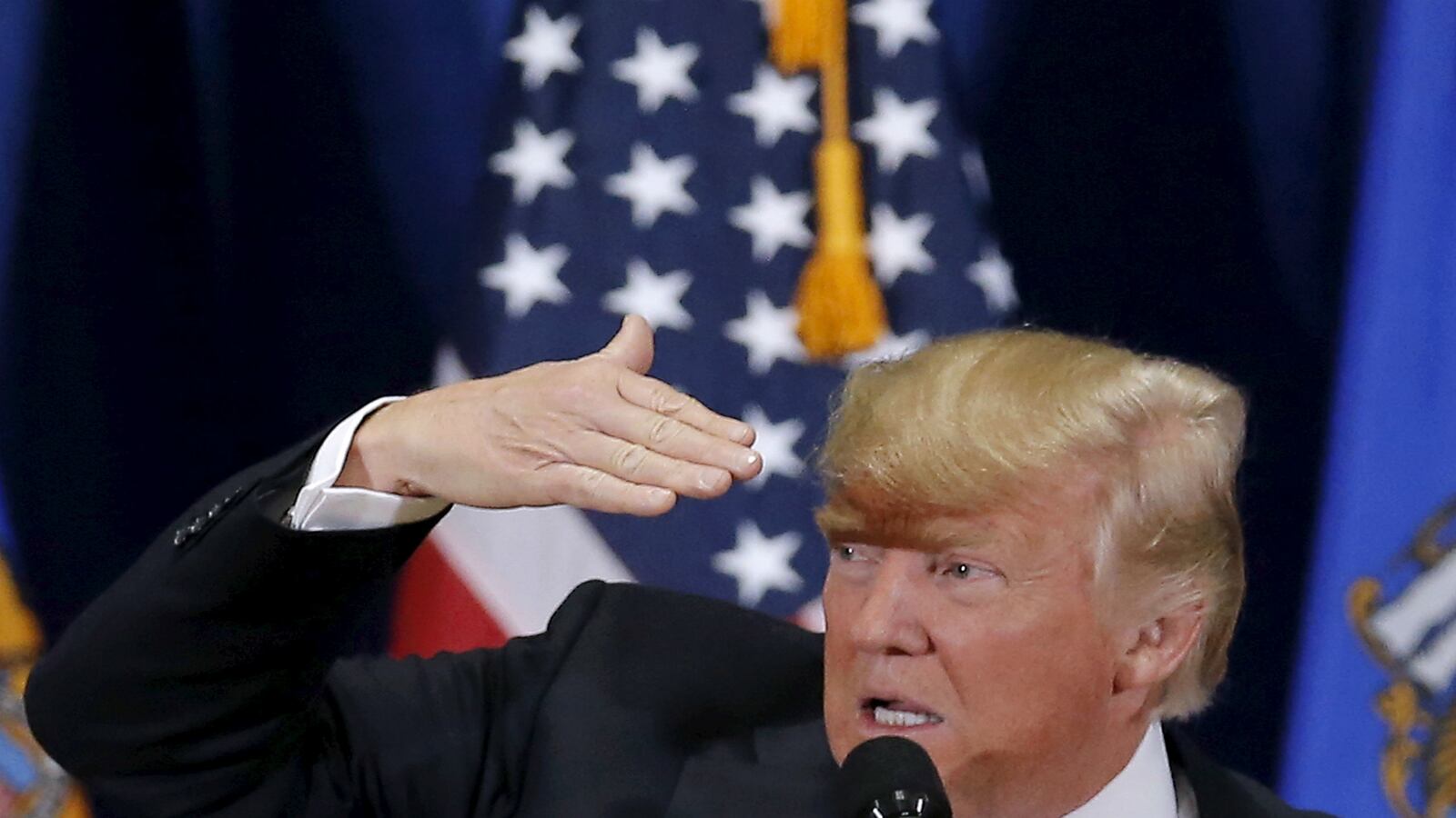 cheats/2016/04/04/trump-camp-memo-lashes-out-at-critics/160404-trump-memo-cheat_hynbla