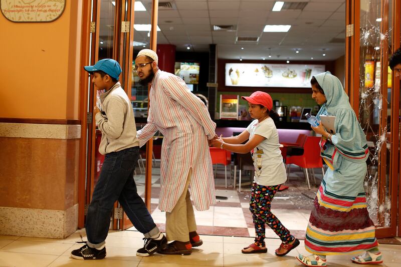 galleries/2013/09/21/gunmen-attack-nairobi-kenya-shopping-mall-photos/130922-kenya-mall2_vho1dk