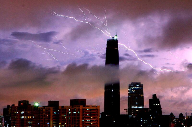 galleries/2012/05/01/worlds-tallest-buildings-photos/tallest-buildings-guangzhou_etw5tu