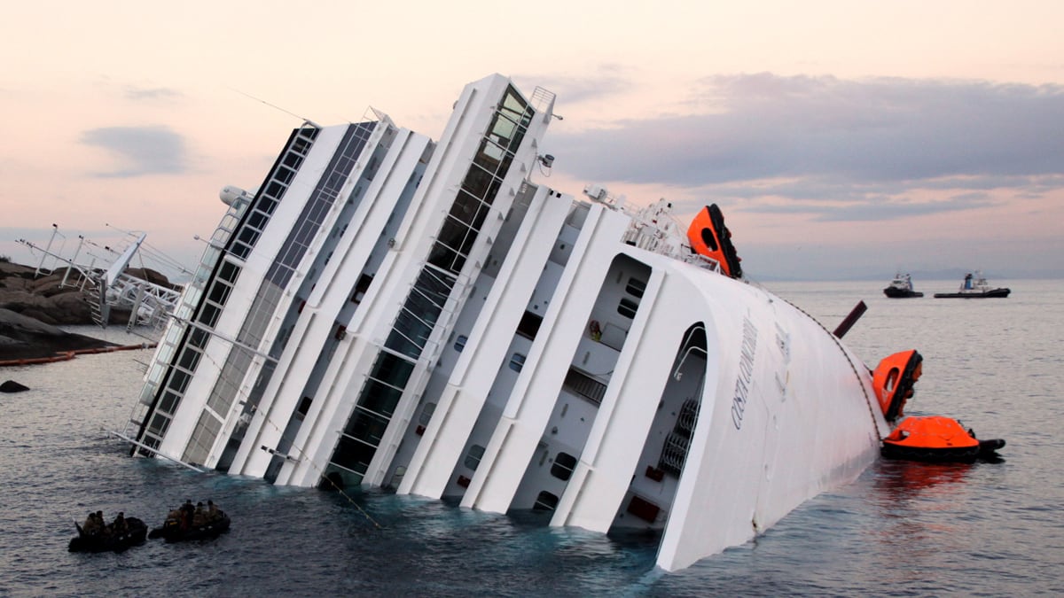 articles/2012/01/19/italy-s-cruise-ship-disaster-has-highlighted-the-threat-the-ships-pose-to-venice/cruise-ship-venice-manera_ydk65j