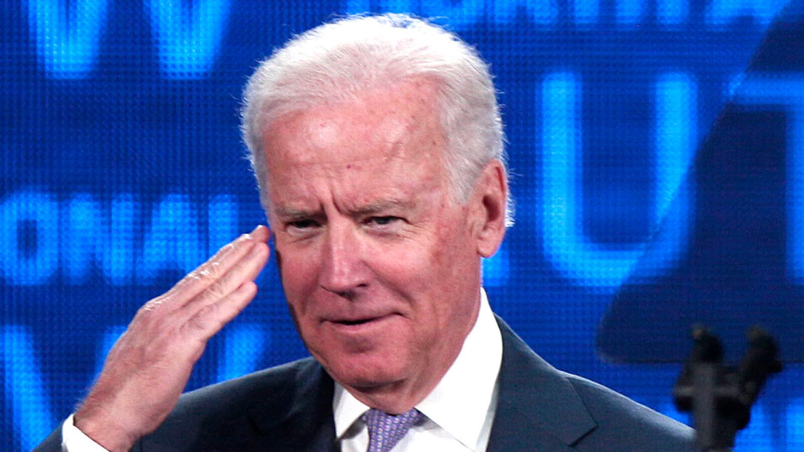 cheats/2014/01/16/biden-thanks-for-saving-our-ass/140116-biden-autoshow-detriot-cheat_pli8tg