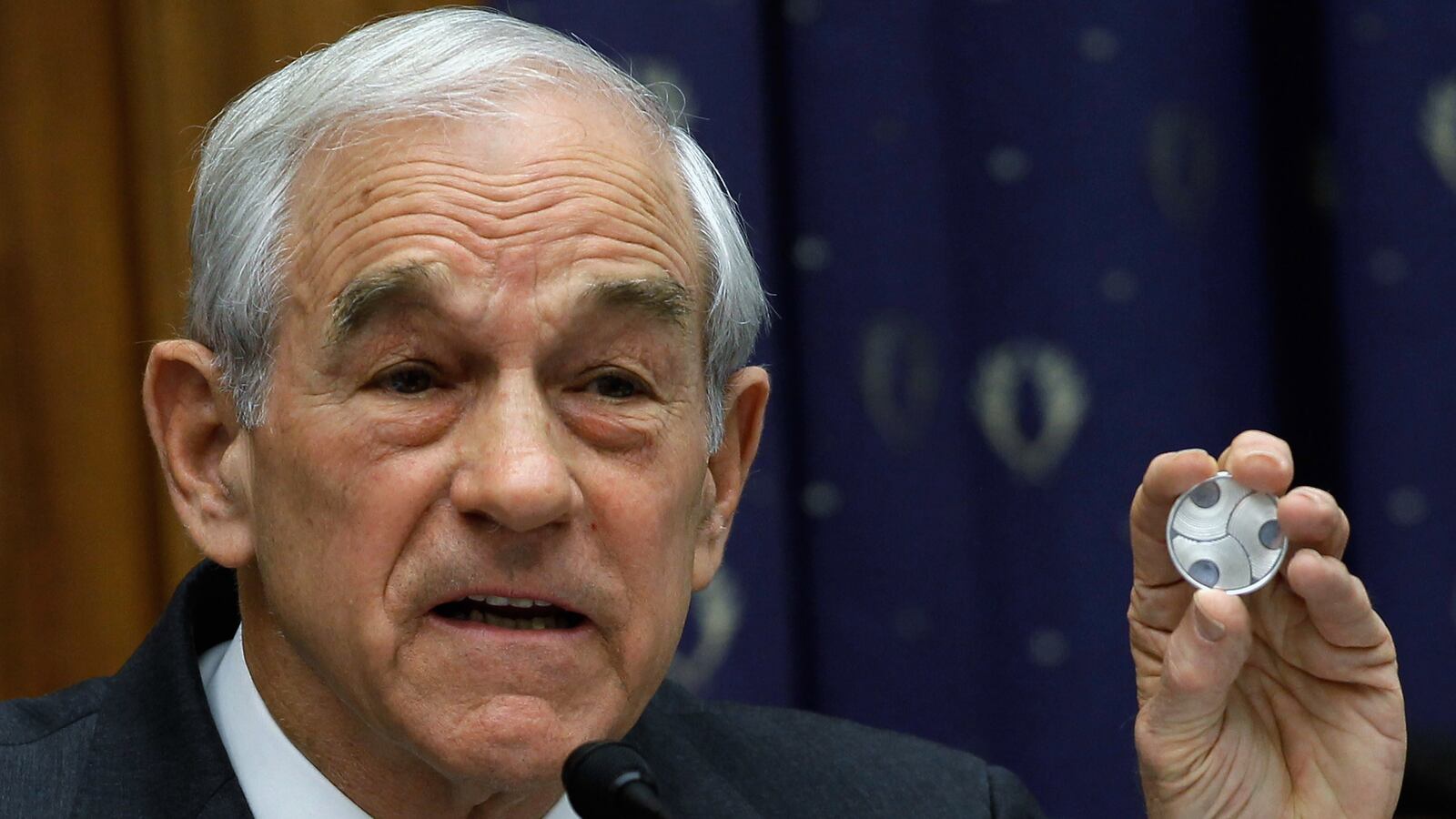 articles/2012/10/01/the-weird-creatures-called-libertarians/ron-paul-silver-coin_pvyvlg