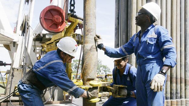 cheats/2011/05/19/senate-kills-plan-to-increase-oil-drilling/dangerous-jooil-drilling_yeev1c