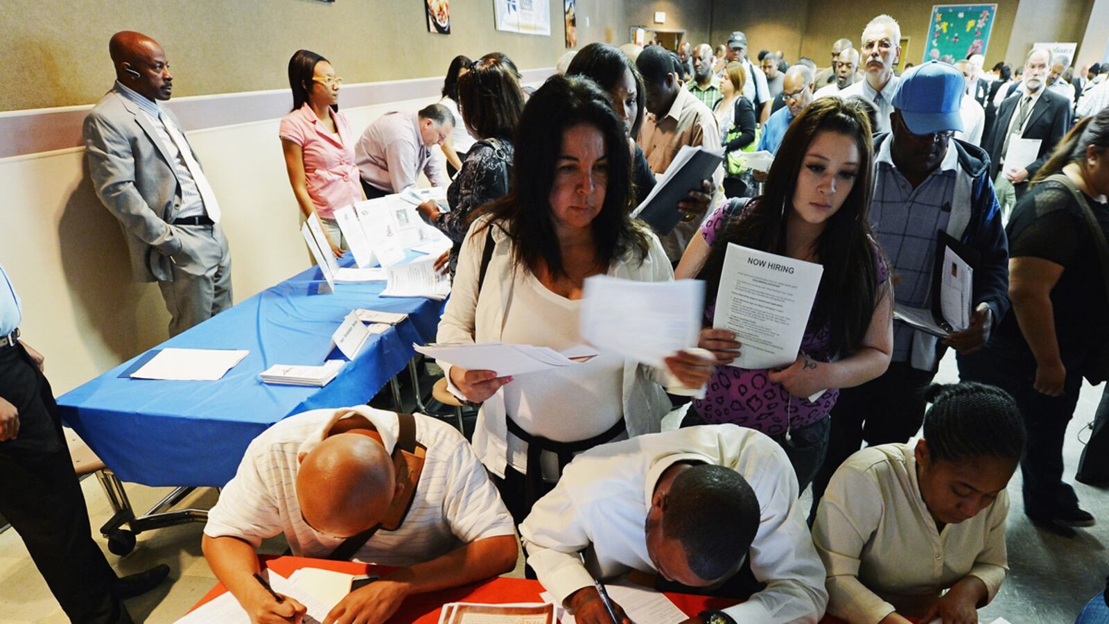 articles/2012/06/01/jobs-numbers-youch/jobs-numbers-may-topbox_opjo0f