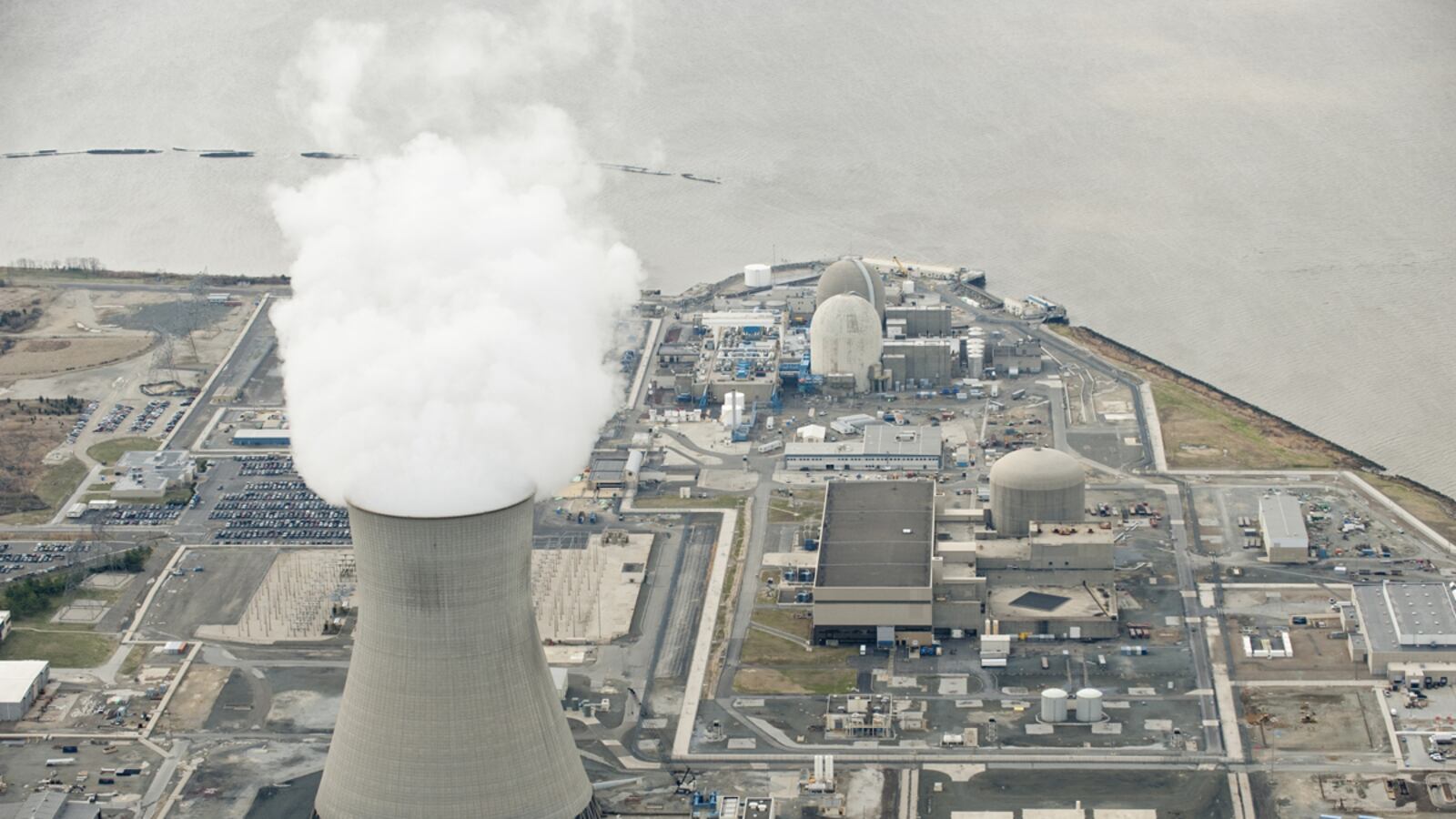 cheats/2011/07/20/u-s-terror-alert-utilities-at-risk/terror-nuclear-reactor-cheat_usykeb