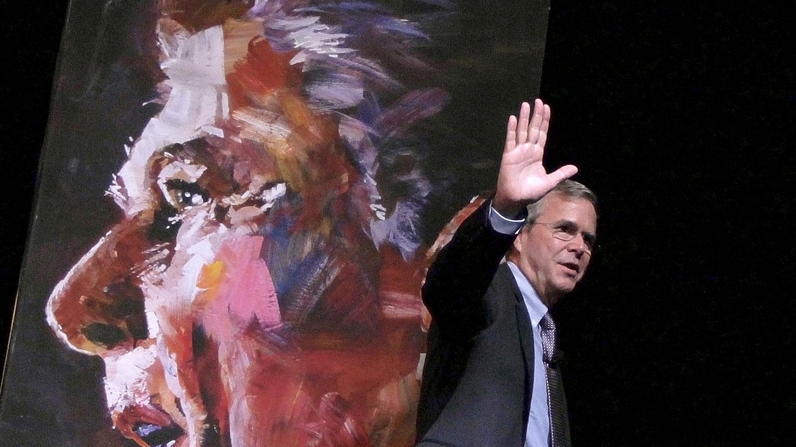 articles/2015/08/12/jeb-bush-s-iraq-policy-looks-a-lot-like-obama-s-not-dubya-s/150811-mak-jeb-speech-tease_rtdkgu