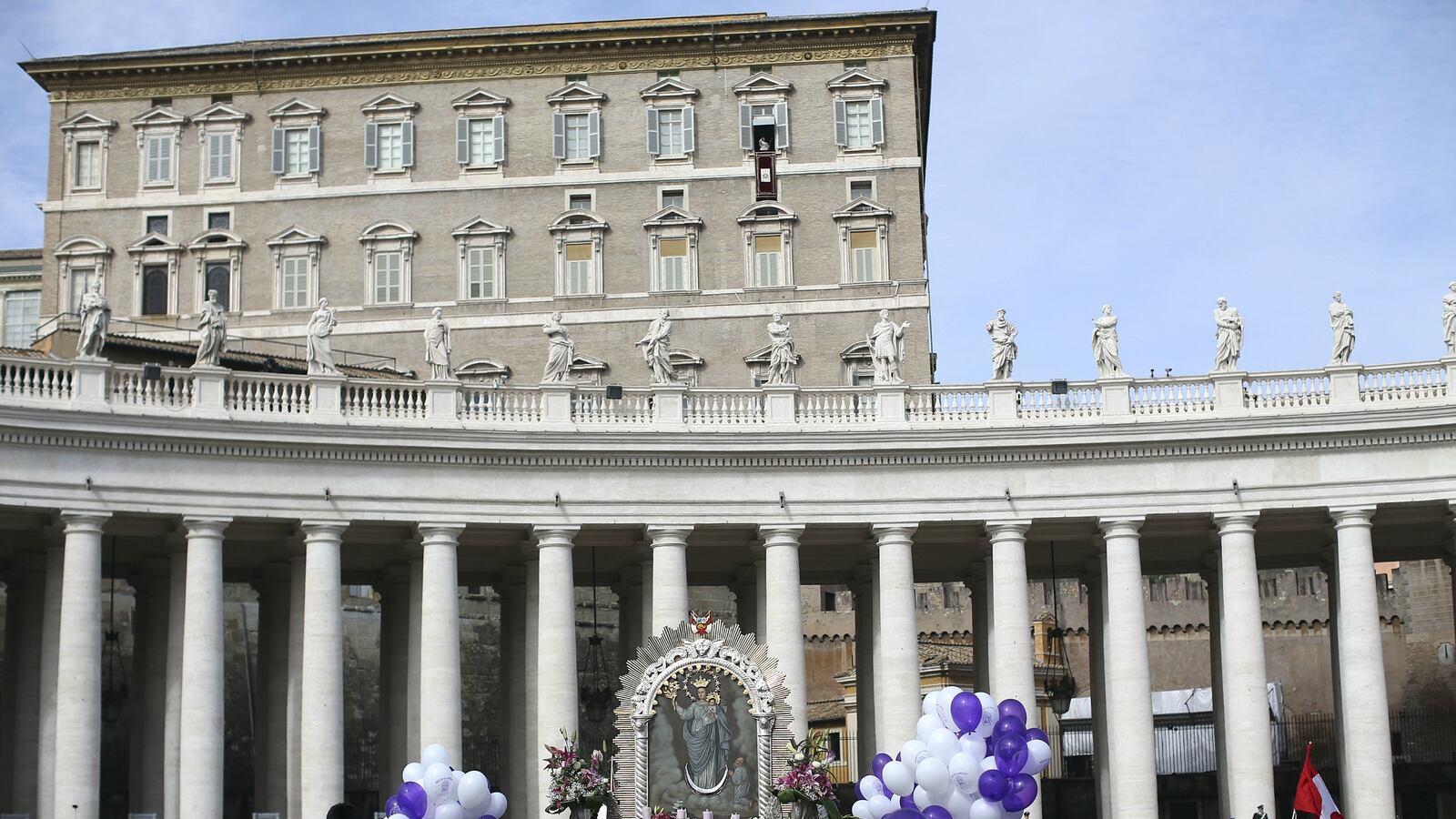 cheats/2015/11/21/2-journos-charged-for-vatican-doc-leaks/151121-vatican-cheat_cyy6yf