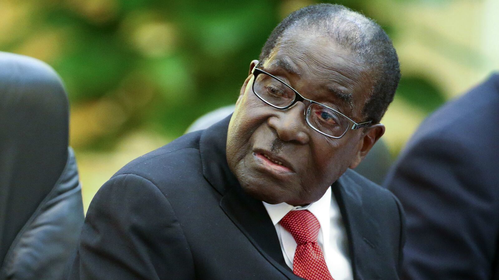 cheats/2014/09/07/zimbabwe-s-mugabe-obama-is-afraid-of-me/140907-mugabe-cheat_dzhpsj