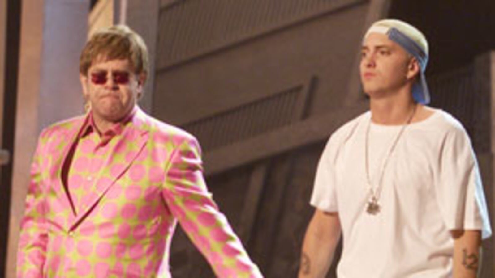 cheats/2010/01/02/elton-helping-eminem-kick-addiction/elton-john-eminem_72869_dsrkyt