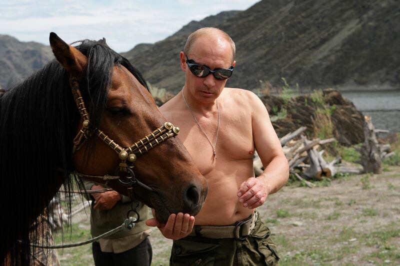 galleries/2012/12/13/roger-daltrey-s-chest-more-hot-older-men-photos/vladimir-putin-sexy-old-chests_mxv6uc