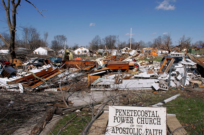galleries/2011/05/23/tornado-states/tornado-states-illinois_hnjnzq