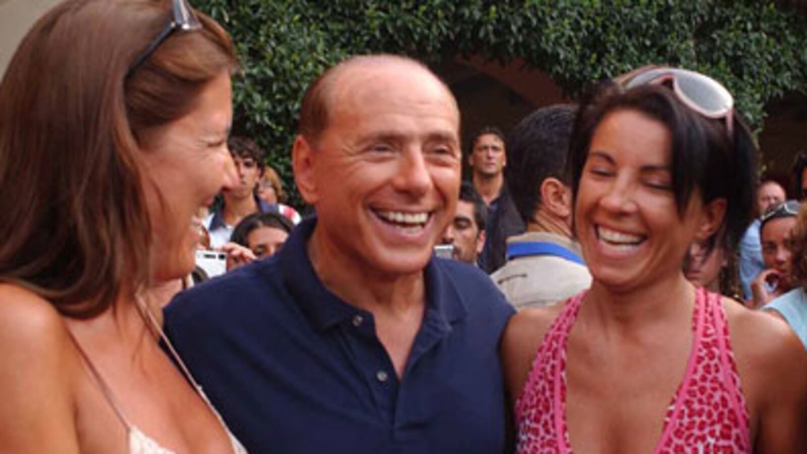 cheats/2009/05/06/church-rebukes-berlusconi/berlusconi-1_dmmja7