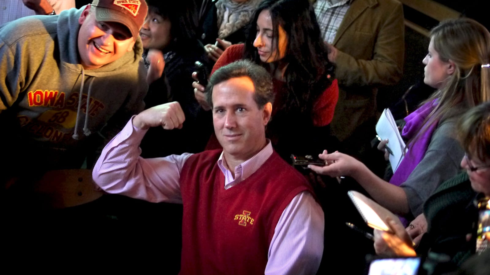 cheats/2012/01/05/rick-santorum-booed-by-college-kids/gop-primary-style-red-vest_hs0tvj