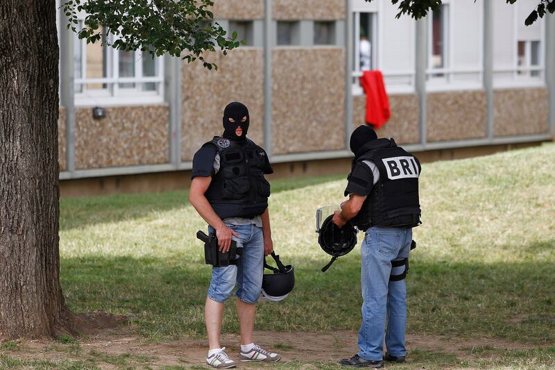 galleries/2015/06/26/france-terror-attack-aftermath-photos/150626-france-attack-05_kb384o