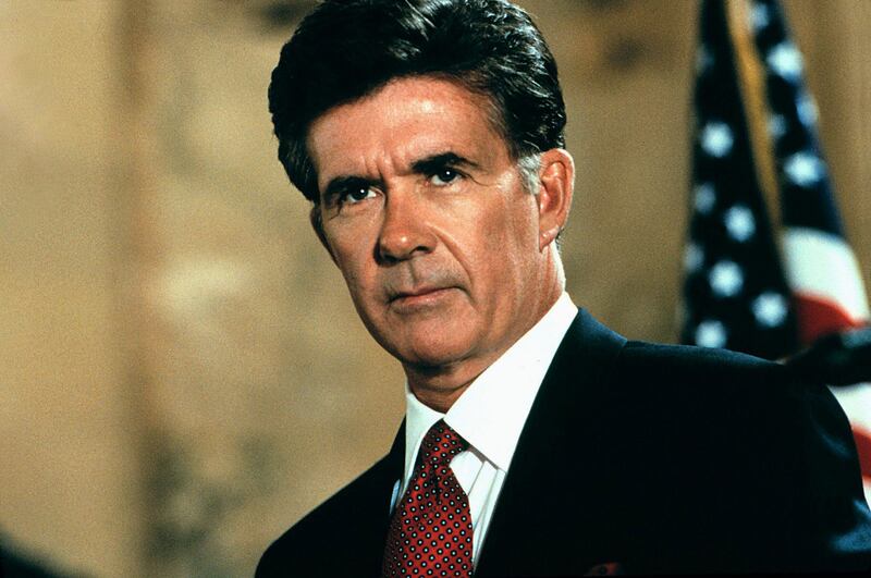 galleries/2016/12/31/the-iconic-celebrities-we-lost-in-2016-carrie-fisher-david-bowie-prince-muhammad-ali-and-more/alan-thicke-BPFCT1_whft8k