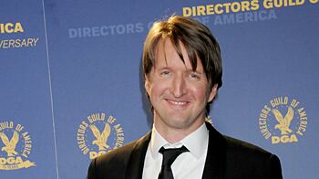 cheats/2011/01/30/tom-hooper-honored-at-dga-awards/tom-hooper_tya5su