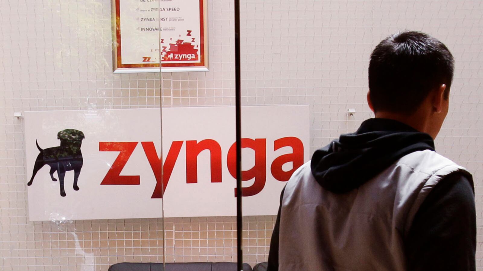 cheats/2011/12/02/zynga-aims-for-9b-valuation/zynga-ipo-value-9-billion-cheat_hhnlhe